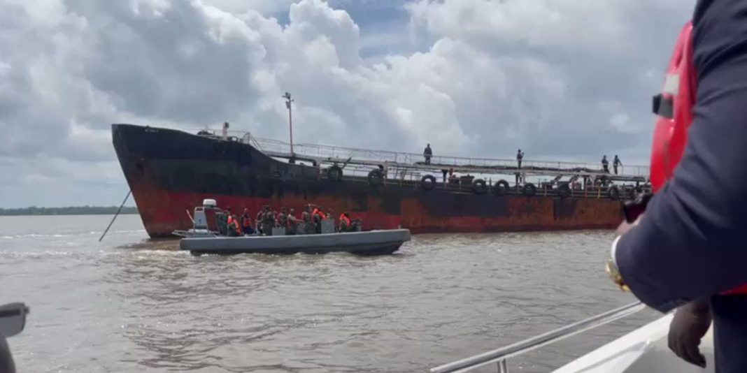 Nigerian Navy Foils Smuggling Operation, 13 Arrested, Including Ghanaian, With 2 Million Litres of Stolen Fuel to Benin Republic