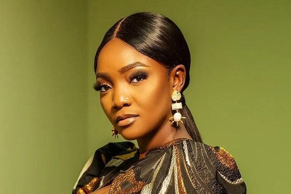 My husband gave me the idea for ‘Men Are Crazy’ – Simi